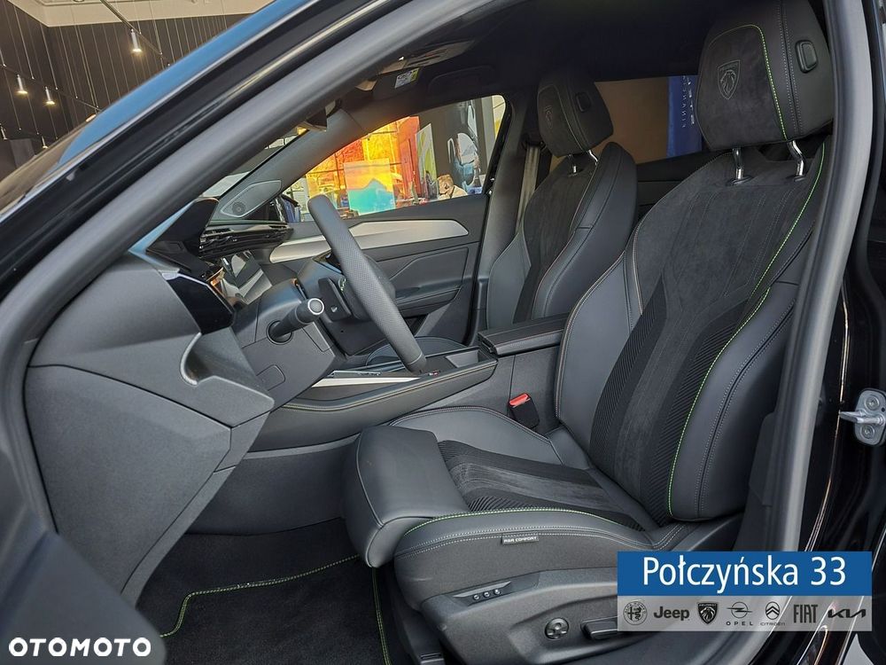 Peugeot 408 - 13
