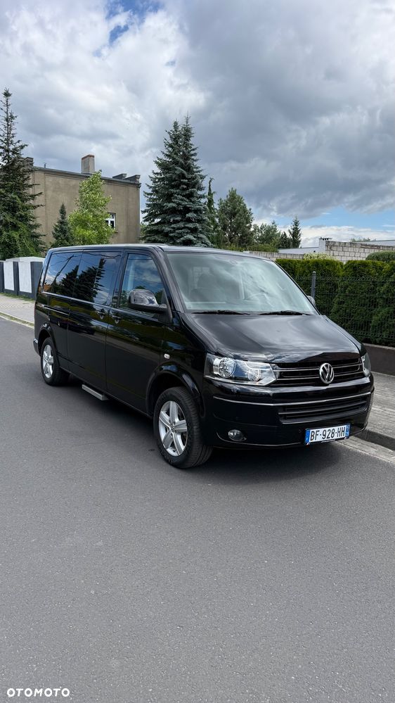 Volkswagen Multivan - 7