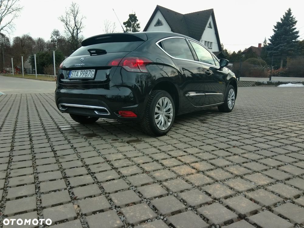 Citroën DS4 e-HDi 115 Urban Show - 5