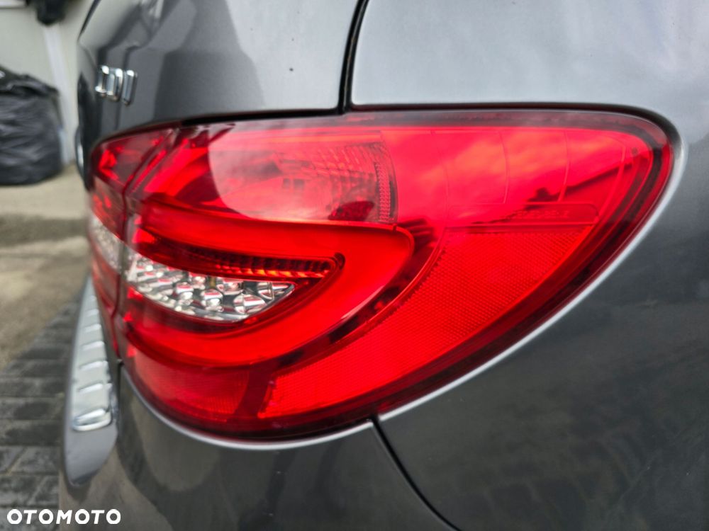 LAMPA PRAWA TYŁ 2468200664 MERCEDES W246 LED - 2