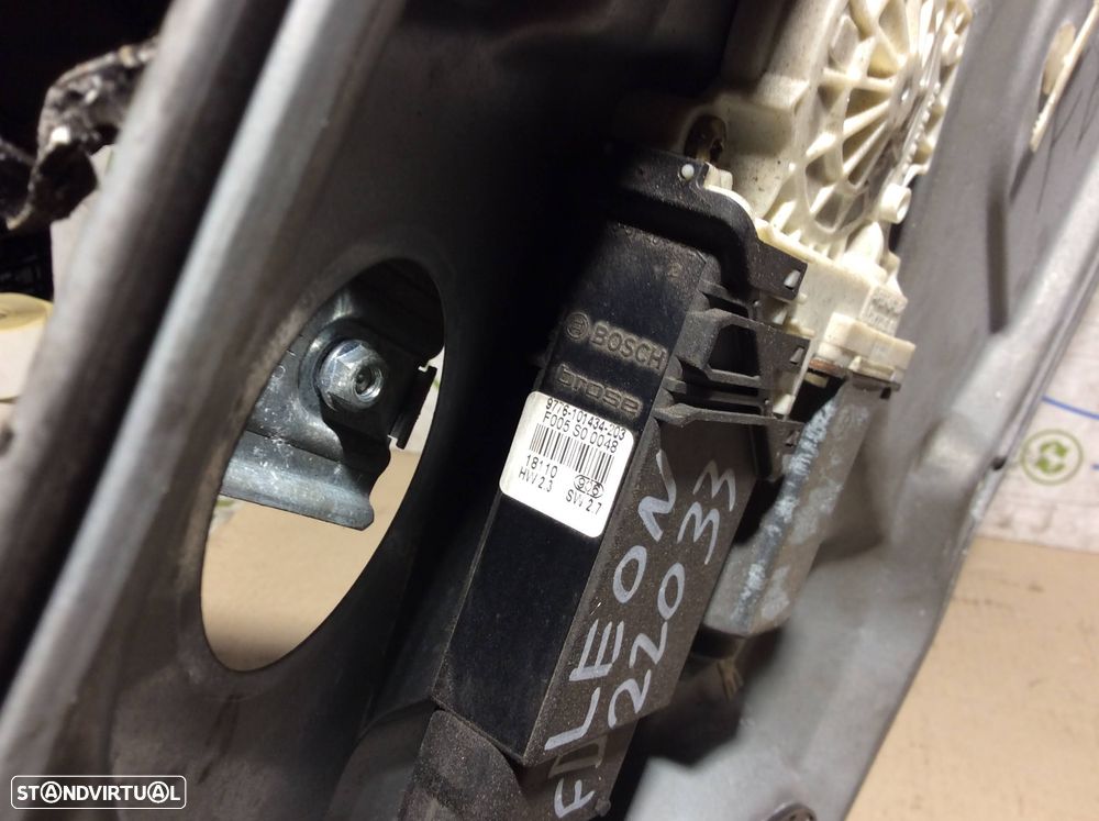 Elevador Vidro Frente Direita Seat Leon - 2