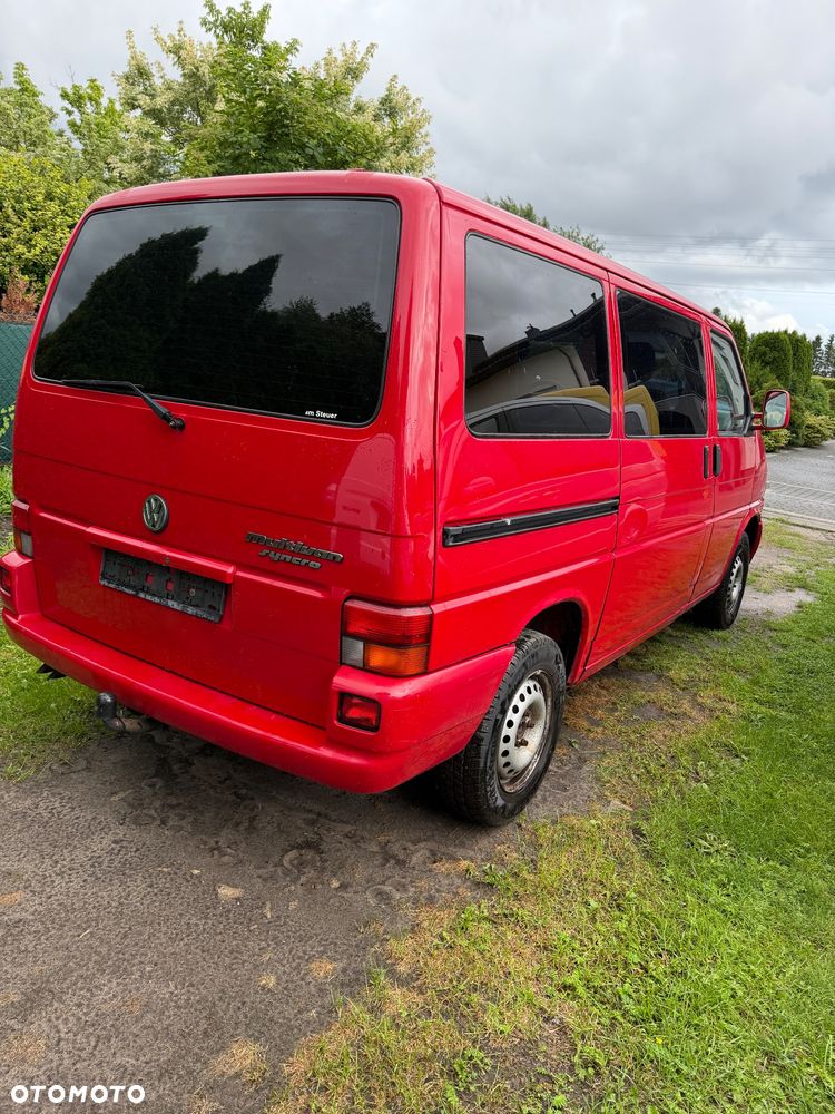 Volkswagen Multivan Standard - 8