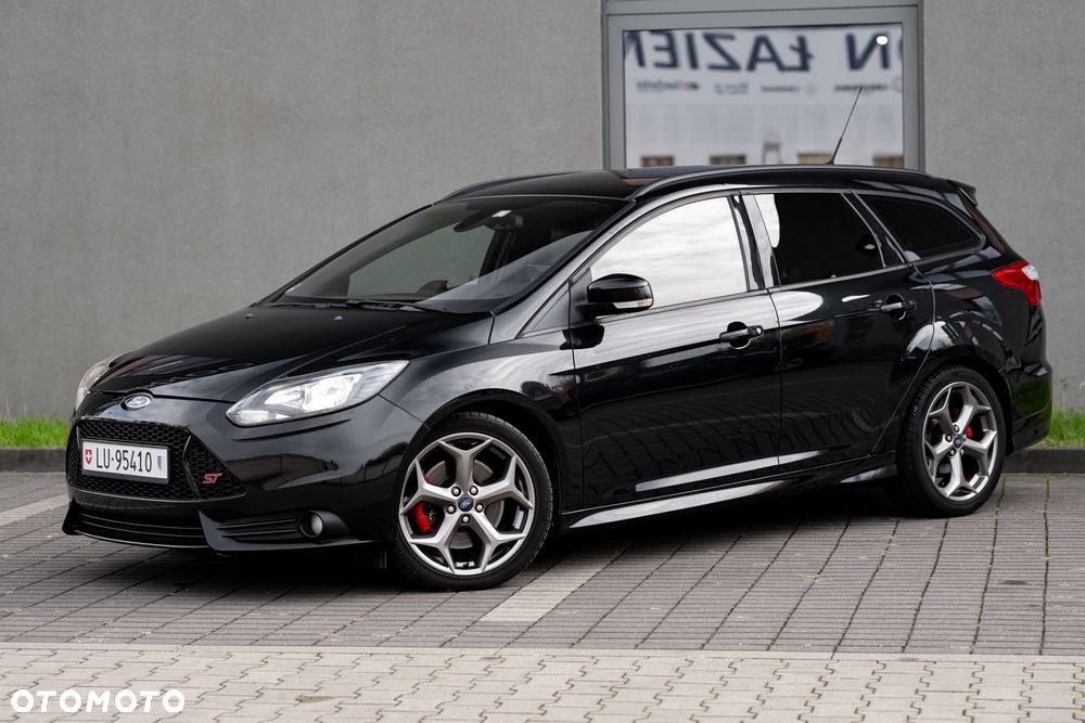 Ford Focus 2.0 EcoBoost ST - 6