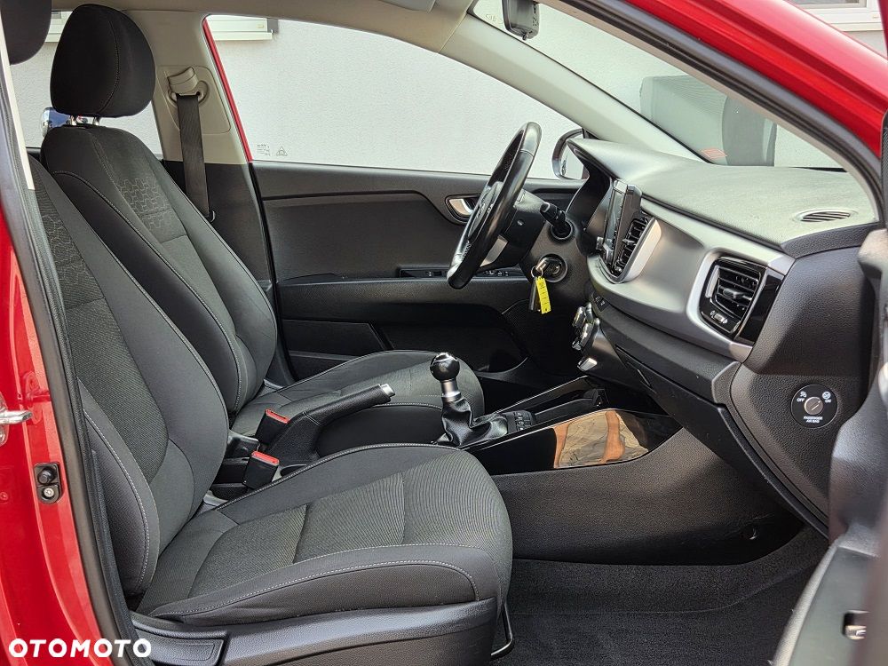 Kia Rio 1.2 Dream Team Edition - 9