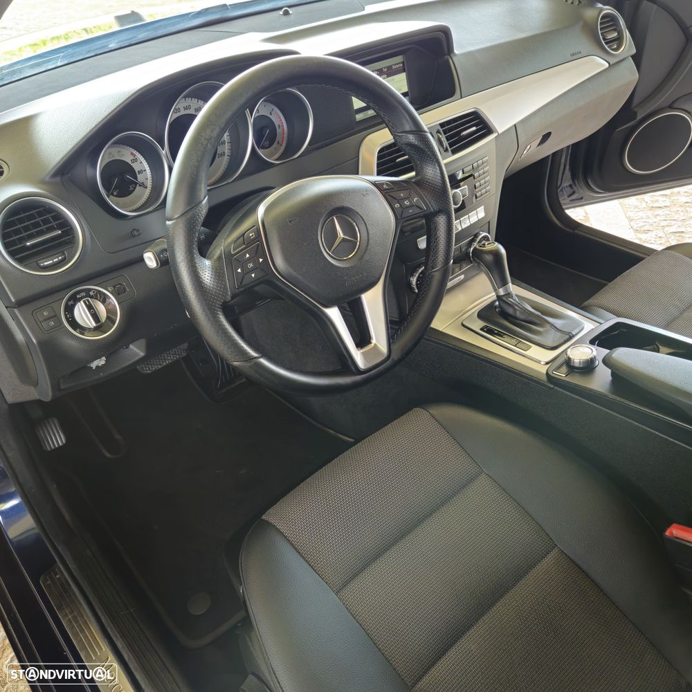 Mercedes-Benz C 220 Station CDI 4Matic 7G-TRONIC Avantgarde - 10