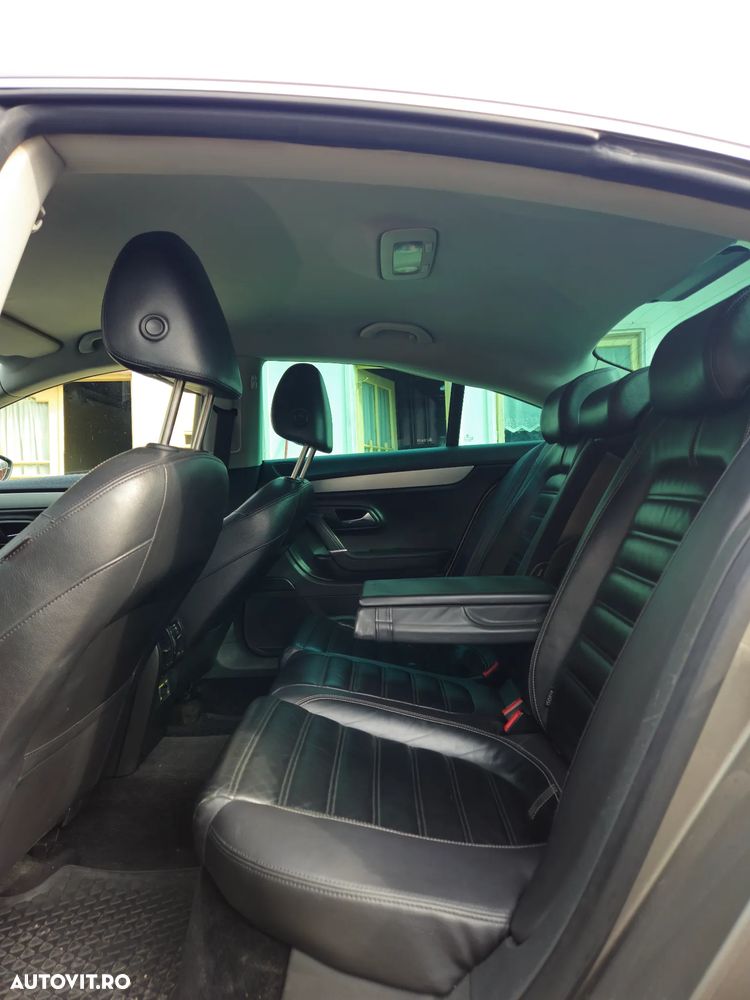 Volkswagen Passat CC - 21