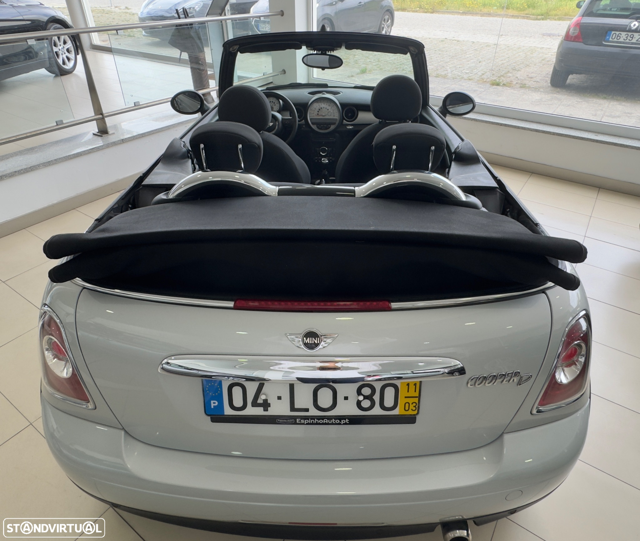 MINI Cabrio Cooper D - 13
