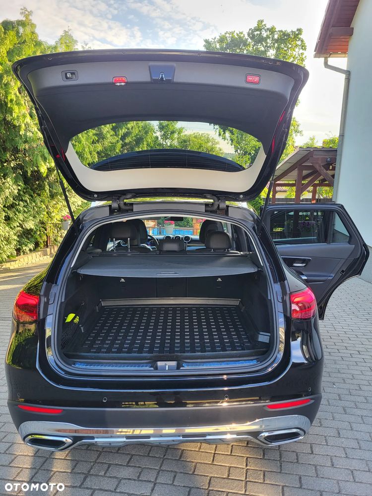 Mercedes-Benz GLC 200 4Matic 9G-TRONIC Avantgarde Advanced - 8