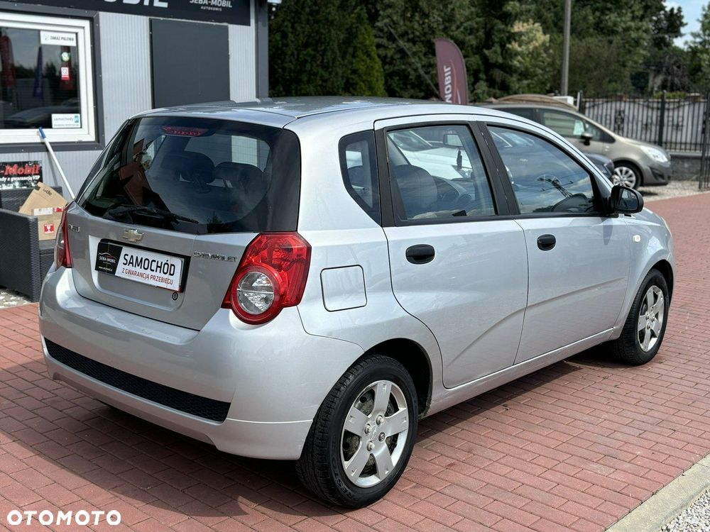 Chevrolet Aveo - 7
