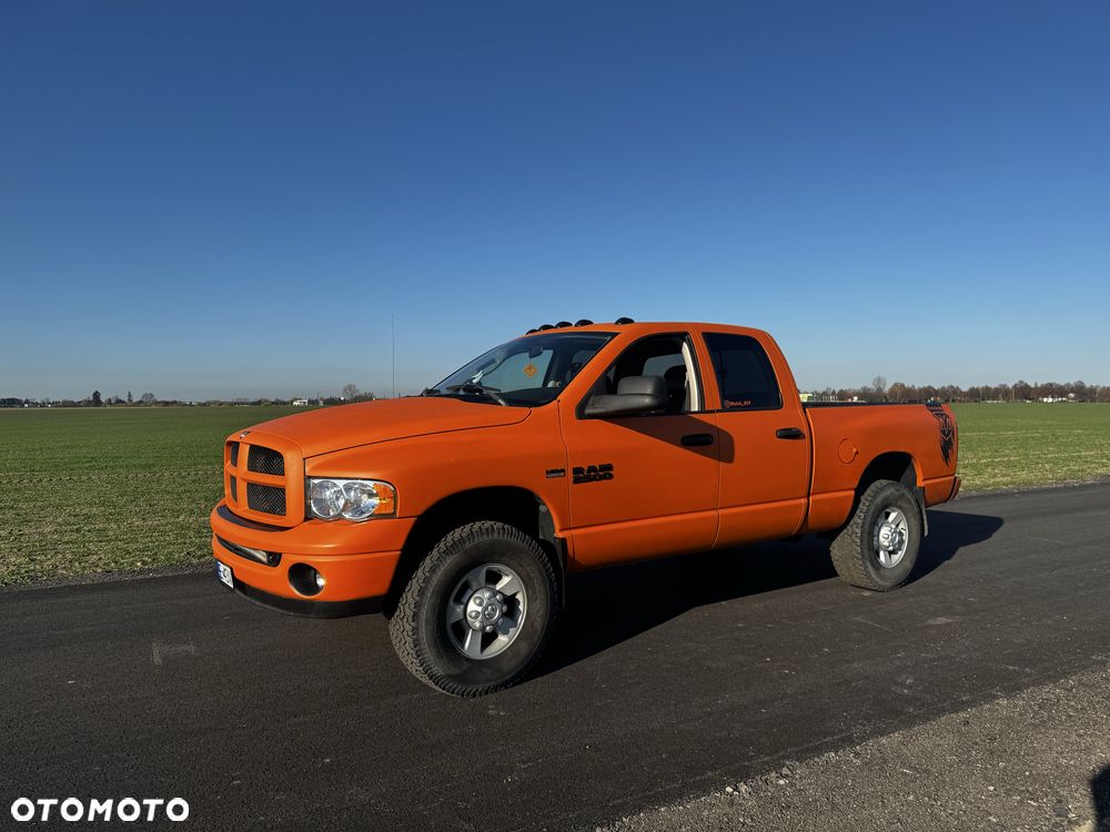 Dodge RAM - 1