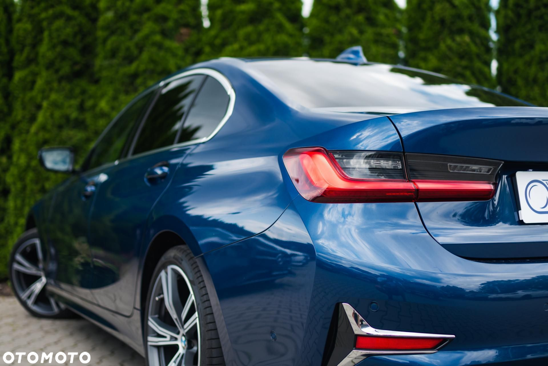 BMW Seria 3 - 37