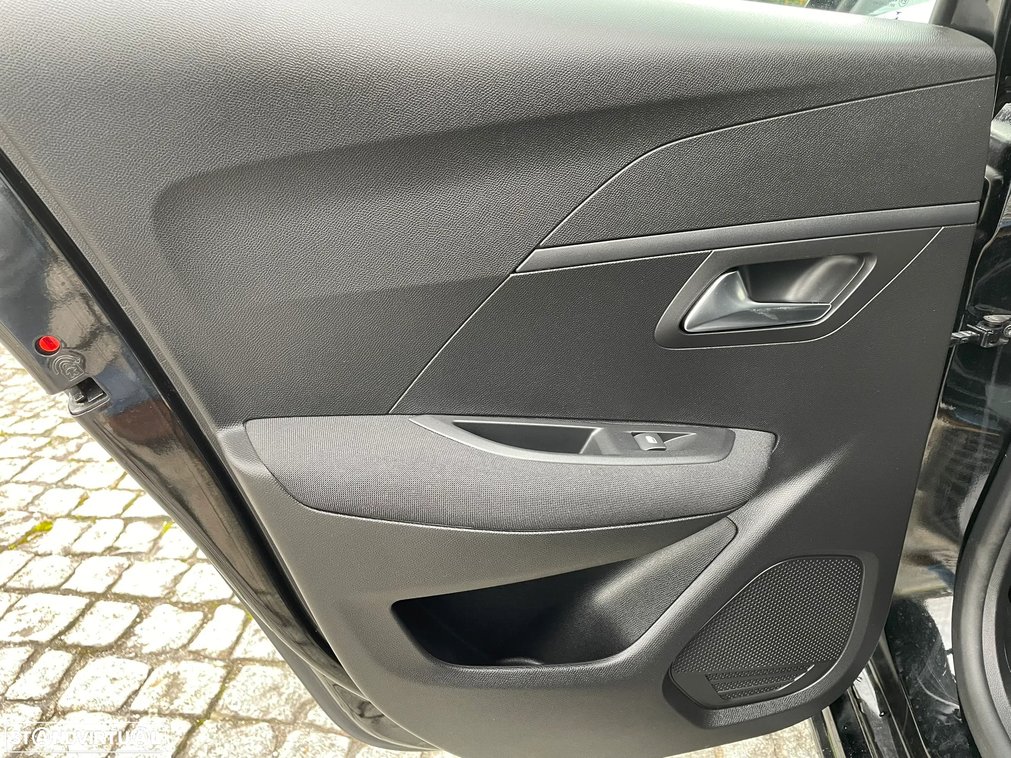 Peugeot 208 1.5 BlueHDi Active Pack - 9