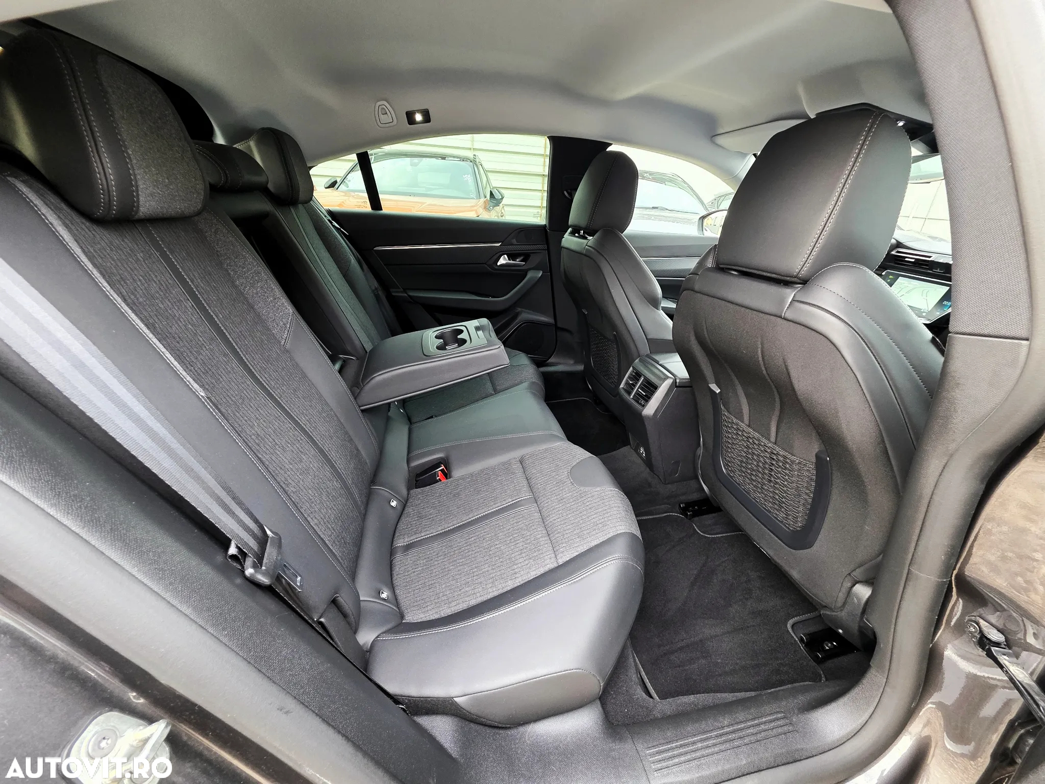 Peugeot 508 PHEV 225ch EAT8 Allure Pack - 20