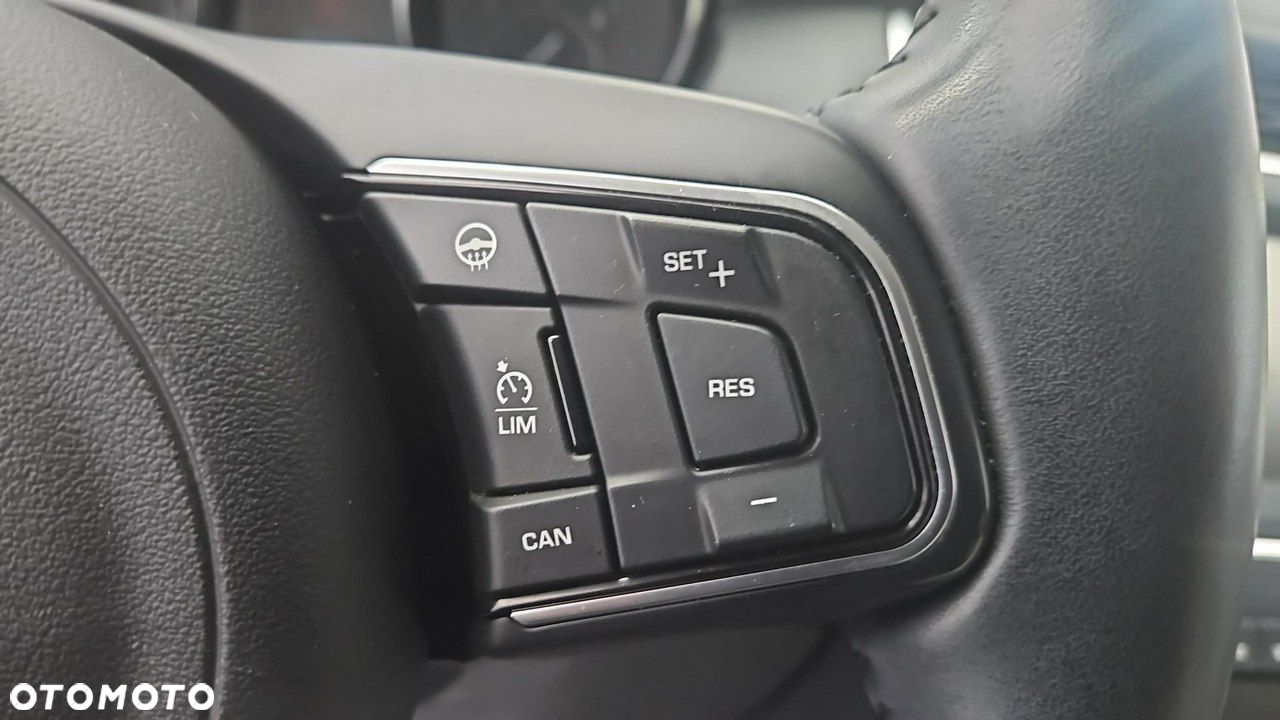 Jaguar E-Pace 2.0 i4D AWD S - 23