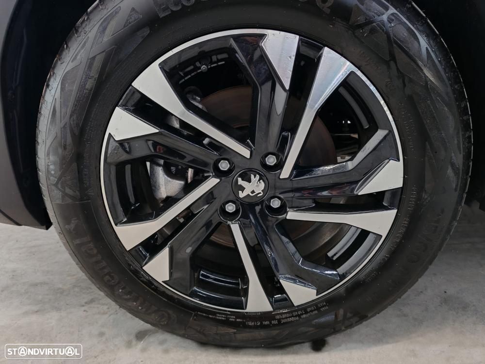 Peugeot 2008 1.2 Hybrid Allure e-DCS6 - 18