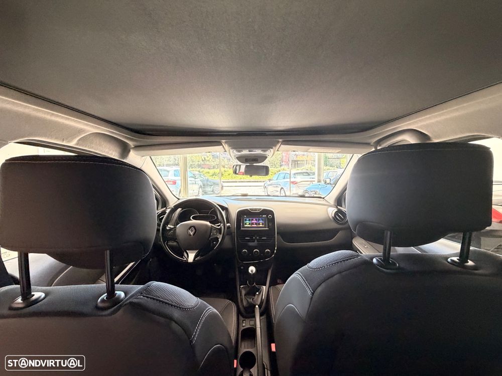 Renault Clio 0.9 TCe Limited - 16