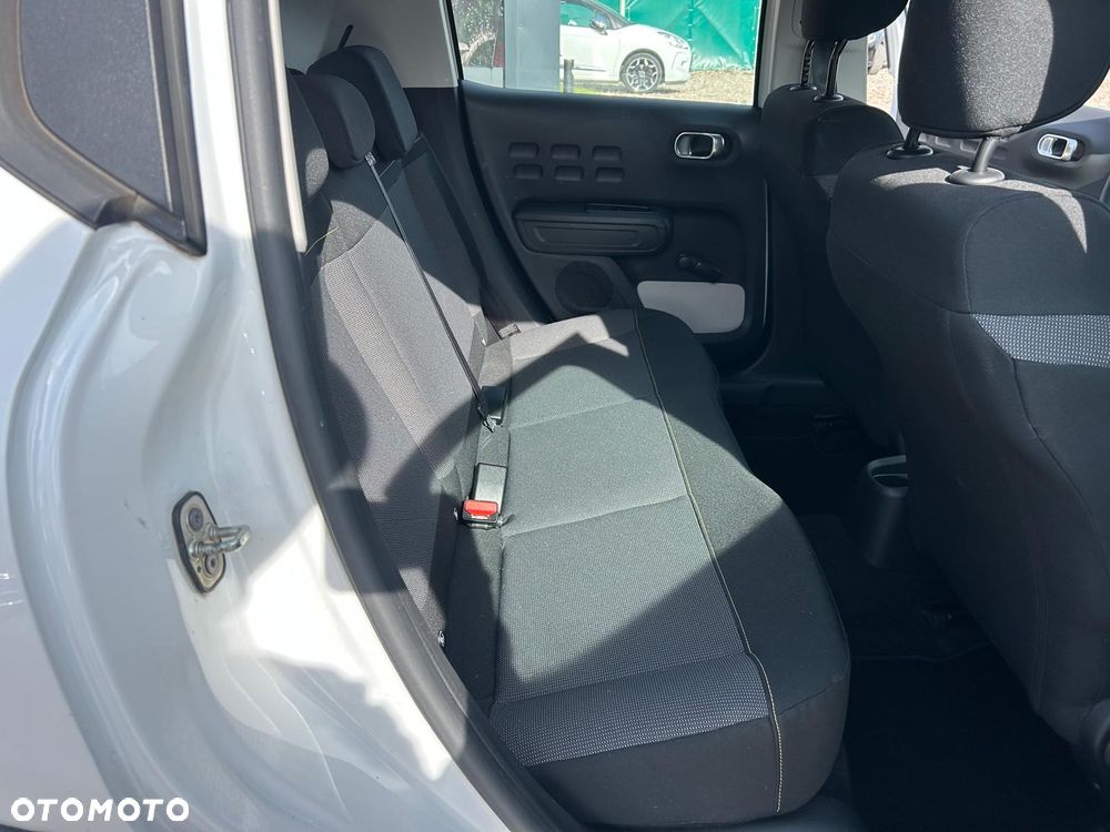 Citroën C3 1.2 PureTech Live - 19