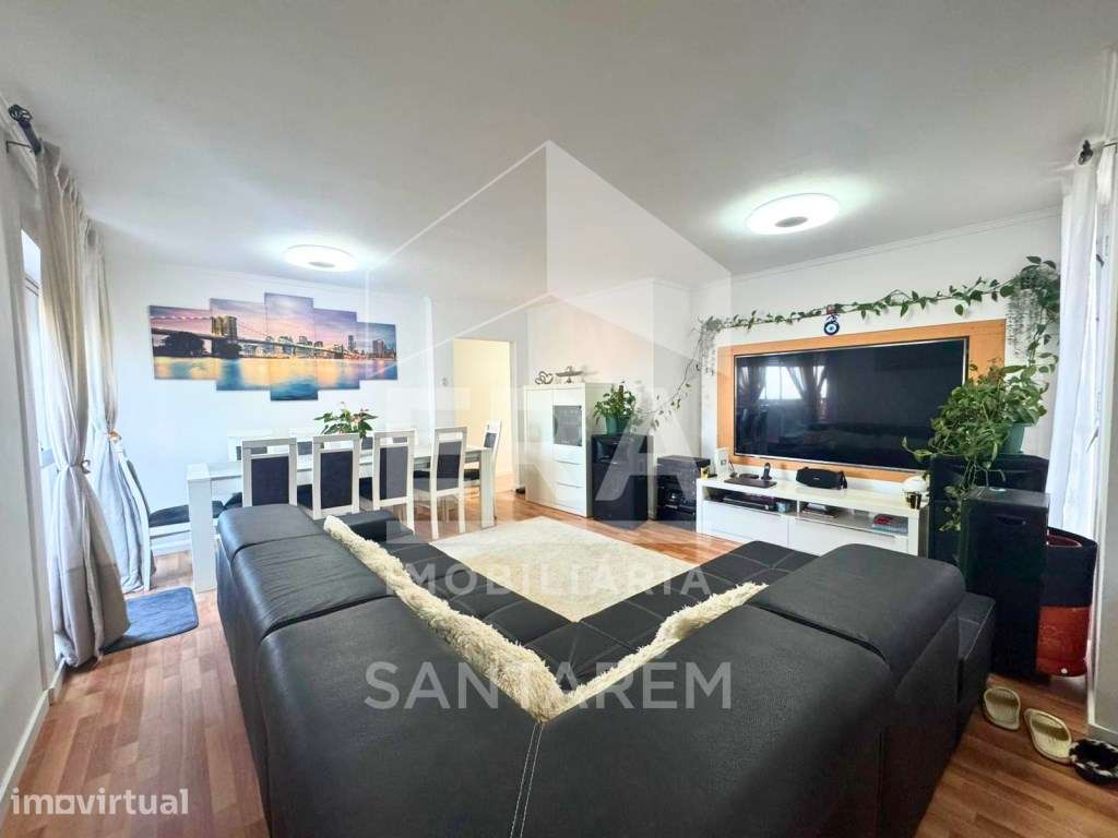 Apartamento T4 em Monte Abraão com 121m2 - Grande imagem: 2/21
