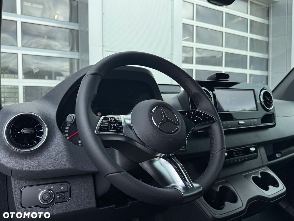 Mercedes-Benz Sprinter Furgon 317 cdi L4H2 - 18