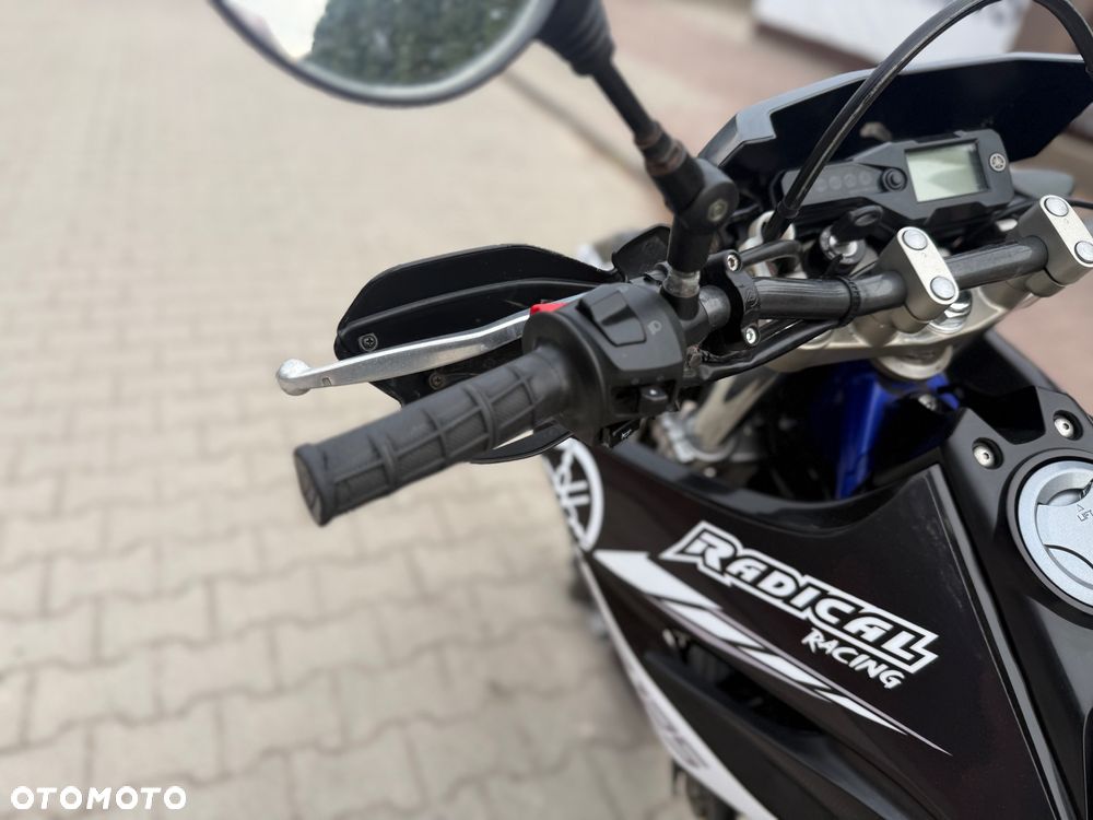 Yamaha WR - 25