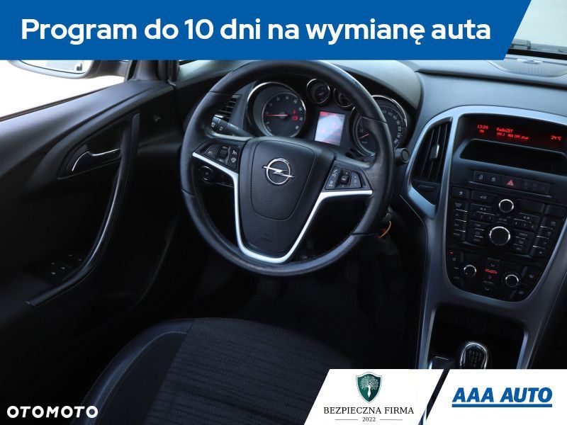 Opel Astra - 9