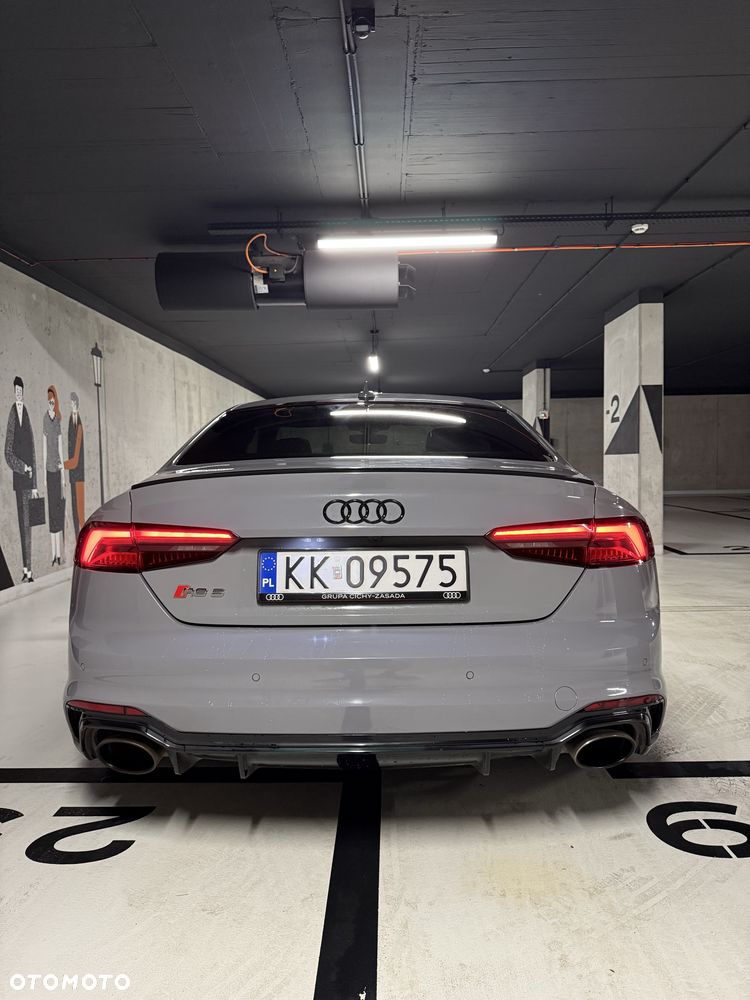 Audi RS5 Coupé - 8