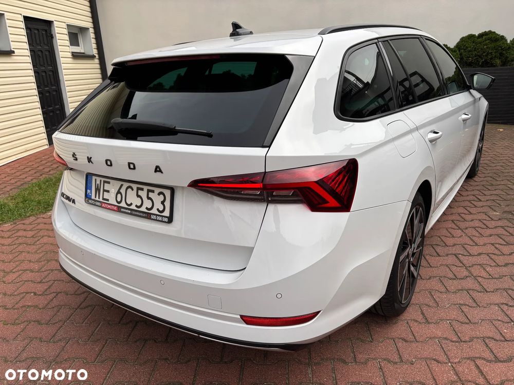 Skoda Octavia 1.5 TSI e-Tec Sportline DSG - 8