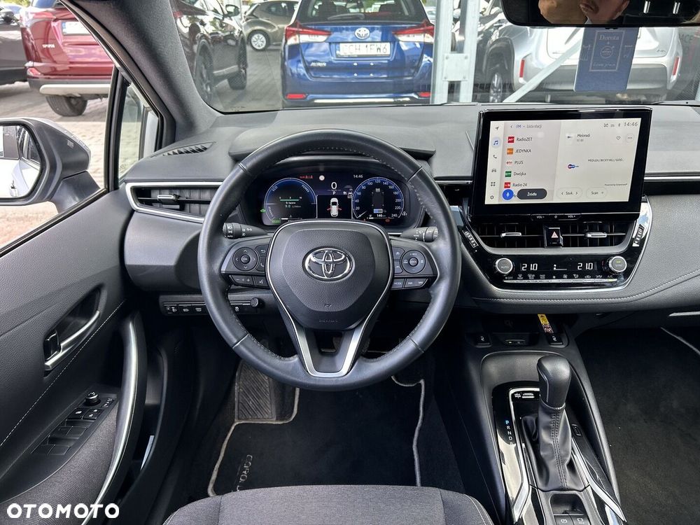 Toyota Corolla 1.8 Hybrid Comfort - 23