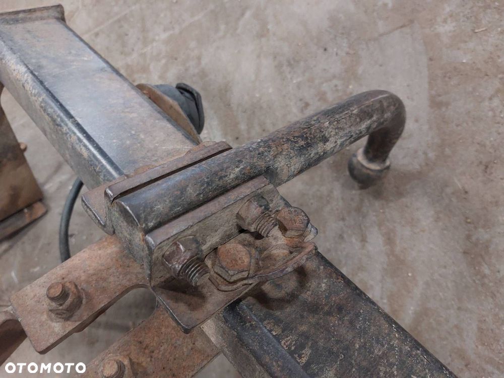 HAK HOLOWNICZY BRAK TABLICZKI DAIHATSU TERIOS I ID: 237034 - 4
