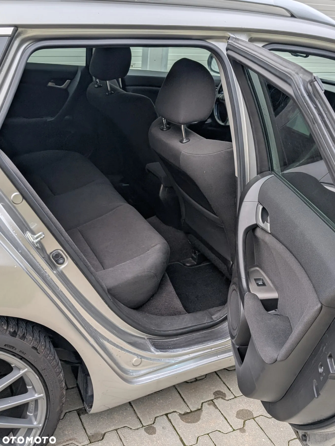 Honda Accord 2.2d Elegance - 14