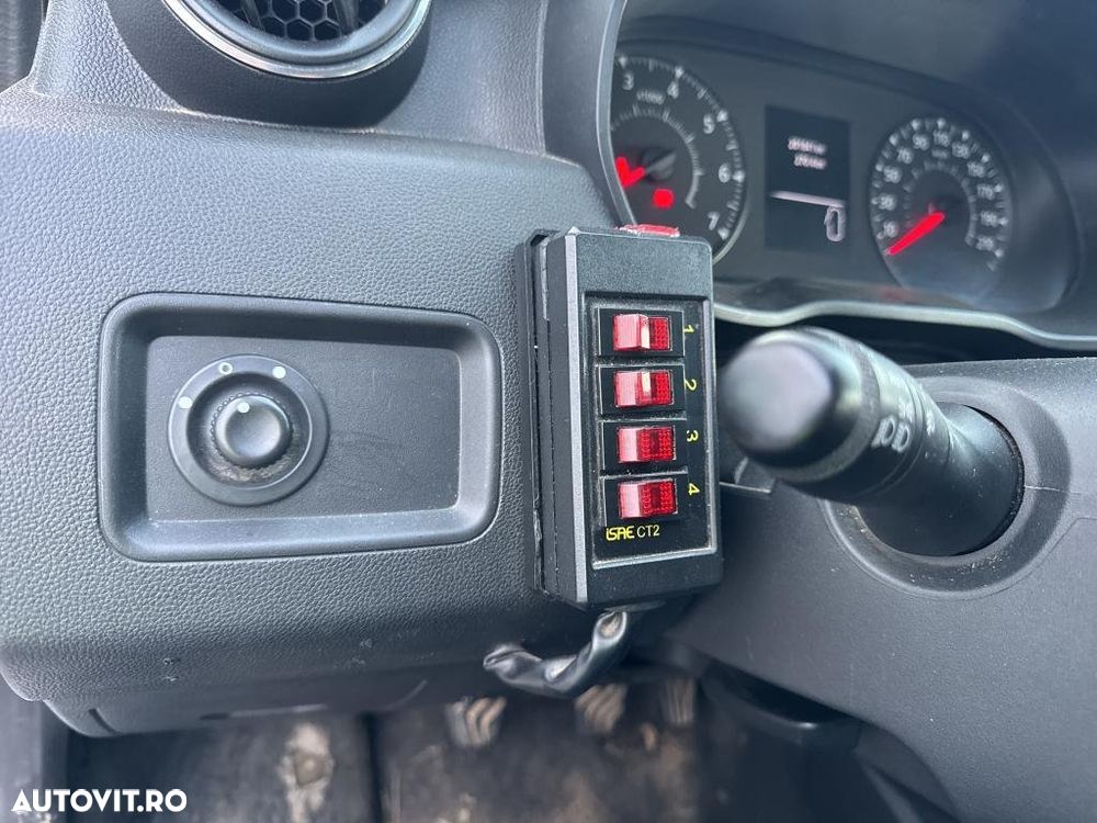 Dacia Duster 1.5 Blue dCi 4WD Comfort - 8