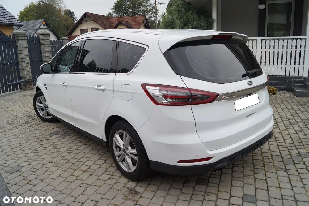 Ford S-Max 2.0 EcoBoost Titanium - 14