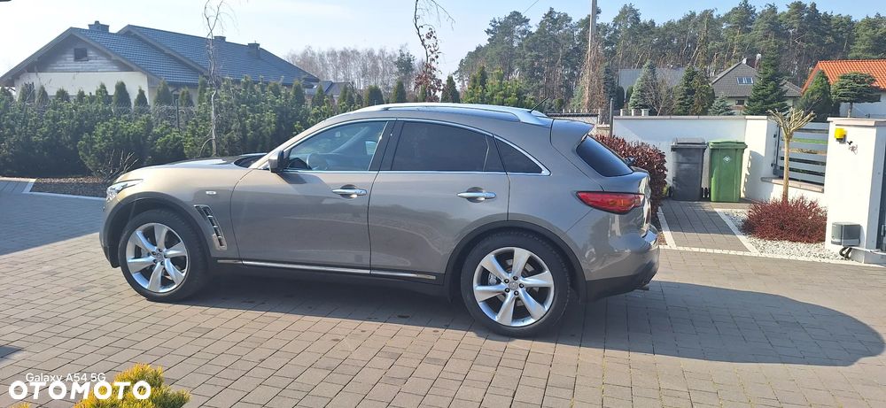 Infiniti FX FX30d S - 3