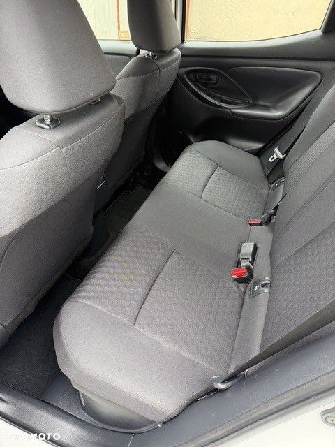 Toyota Yaris 1.5 Style CVT - 8