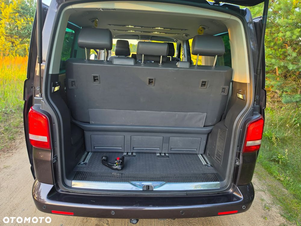 Volkswagen Multivan - 18