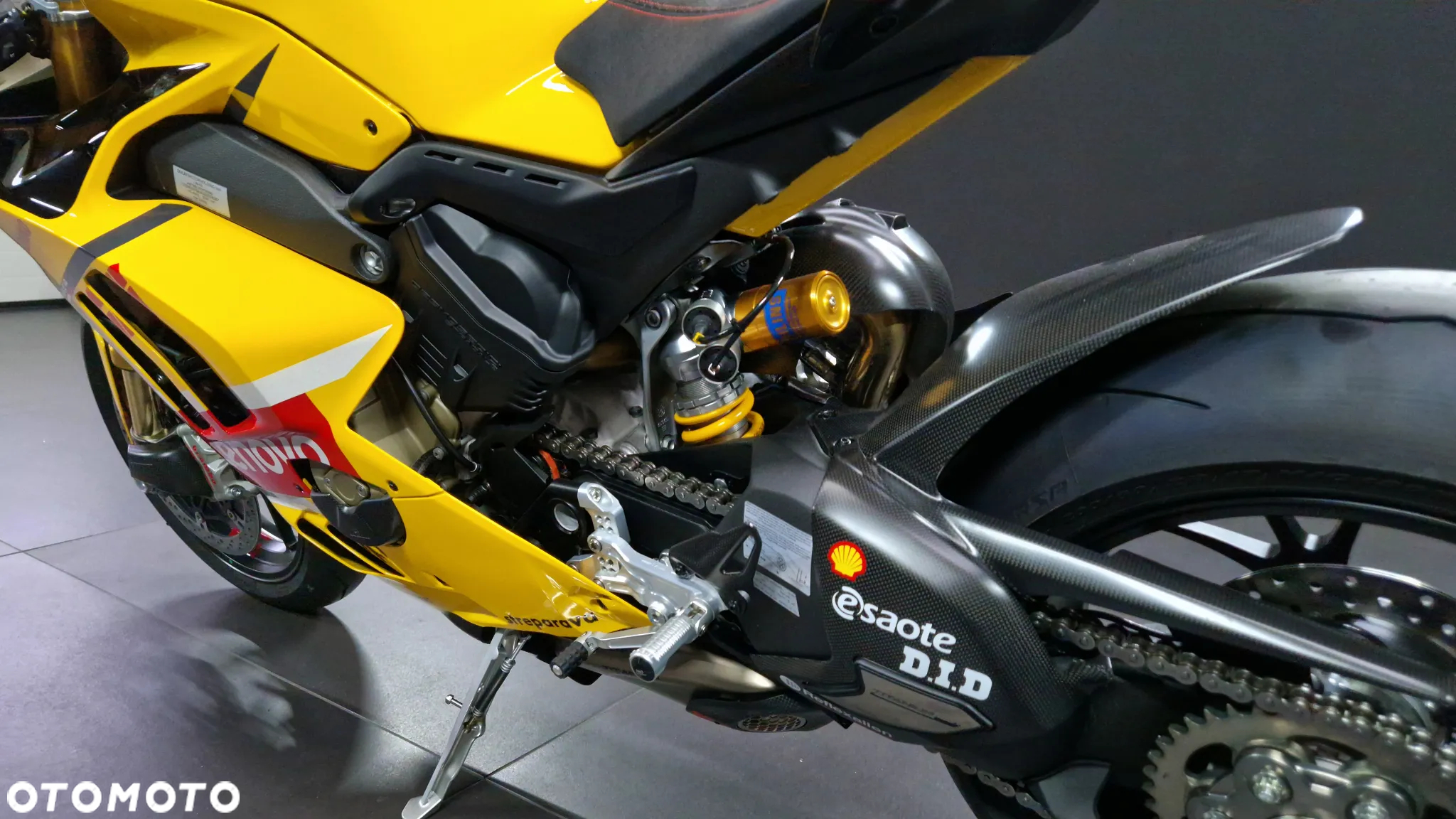Ducati Panigale V4S - 11