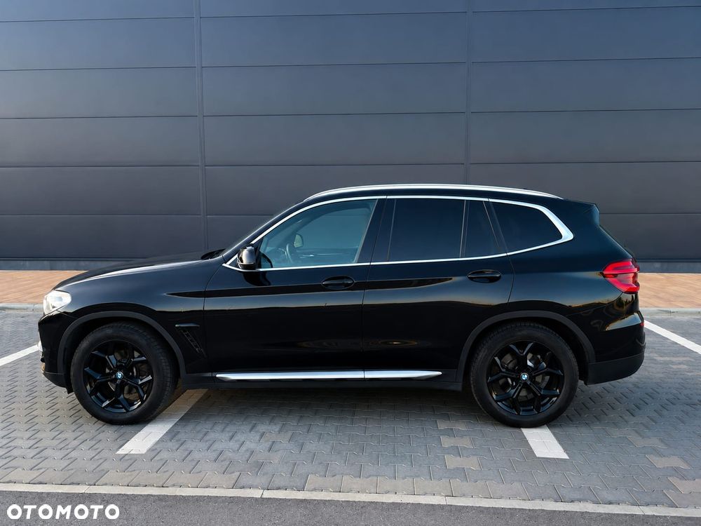 BMW X3 xDrive30i Advantage - 1