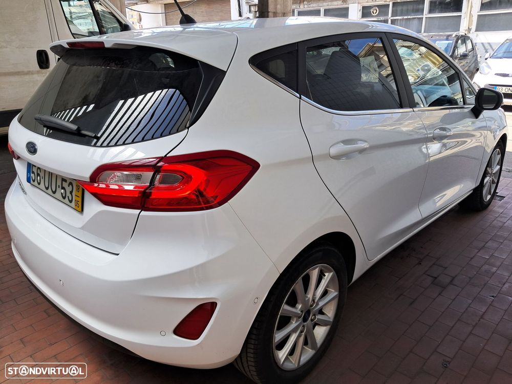 Ford Fiesta 1.0 EcoBoost Titanium - 17