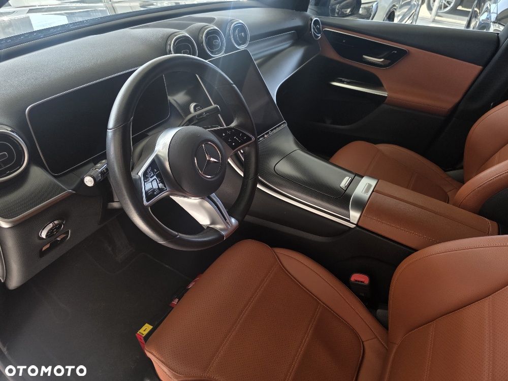 Mercedes-Benz GLC ver-200-4--matic - 12