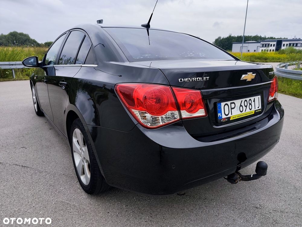Chevrolet Cruze 1.8 LT+ - 8