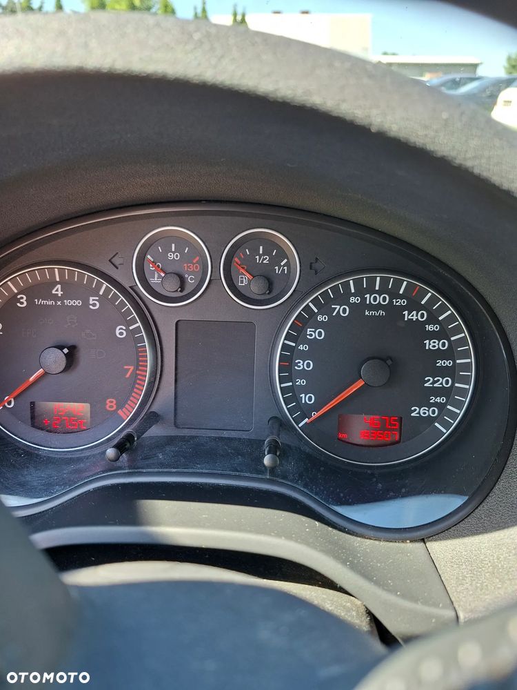 Audi A3 Sportback - 2
