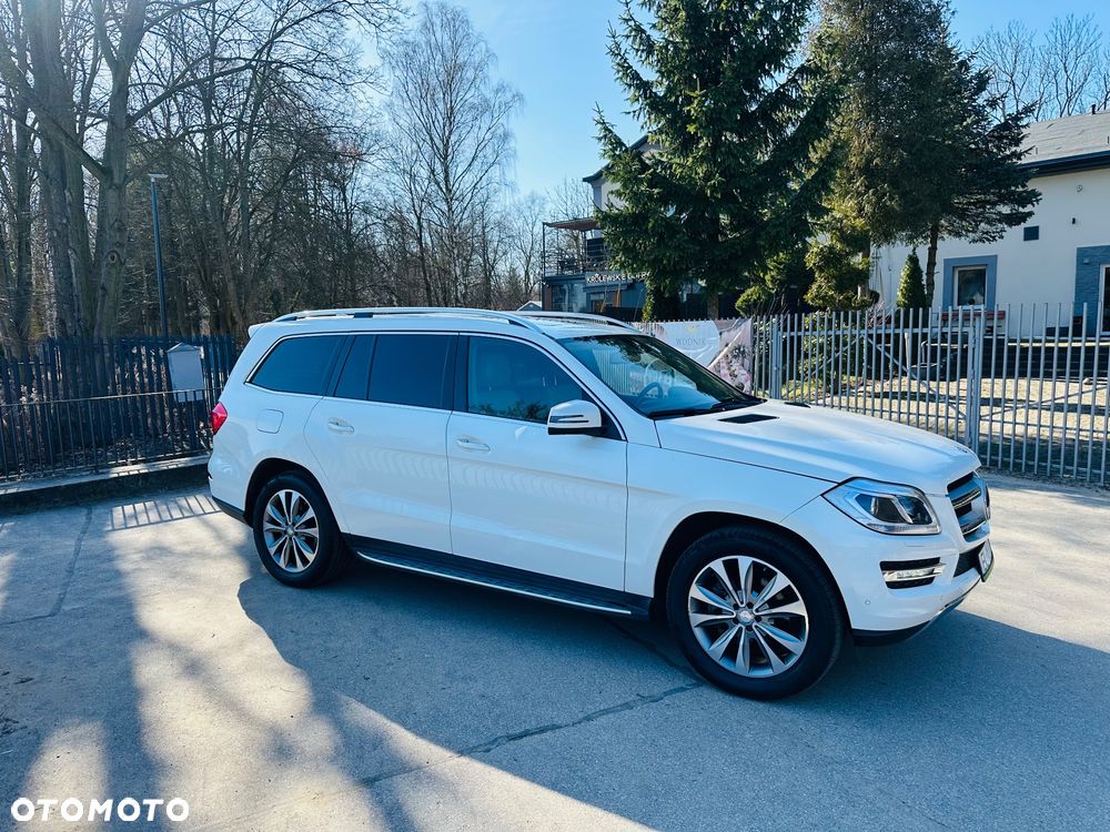 Mercedes-Benz GL 400 4Matic 7G-TRONIC - 6