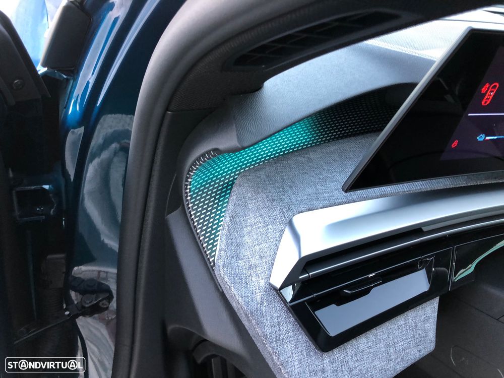Peugeot 3008 1.6 Hybrid Allure Pack e-EAT8 - 41
