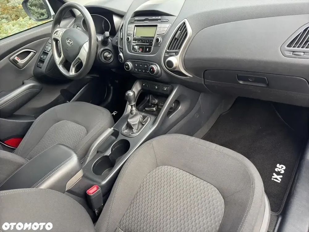 Hyundai ix35 - 13