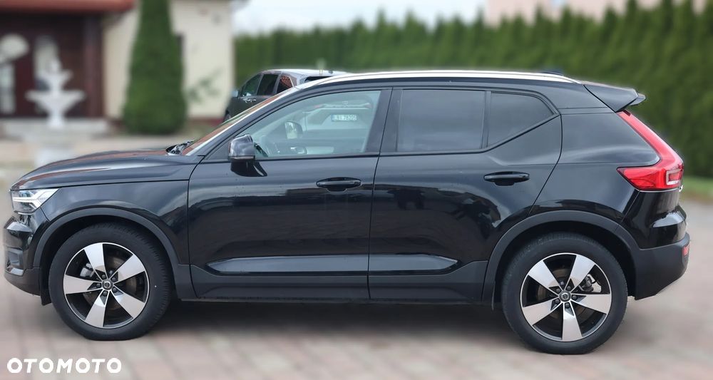 Volvo XC 40 T5 AWD Momentum - 9