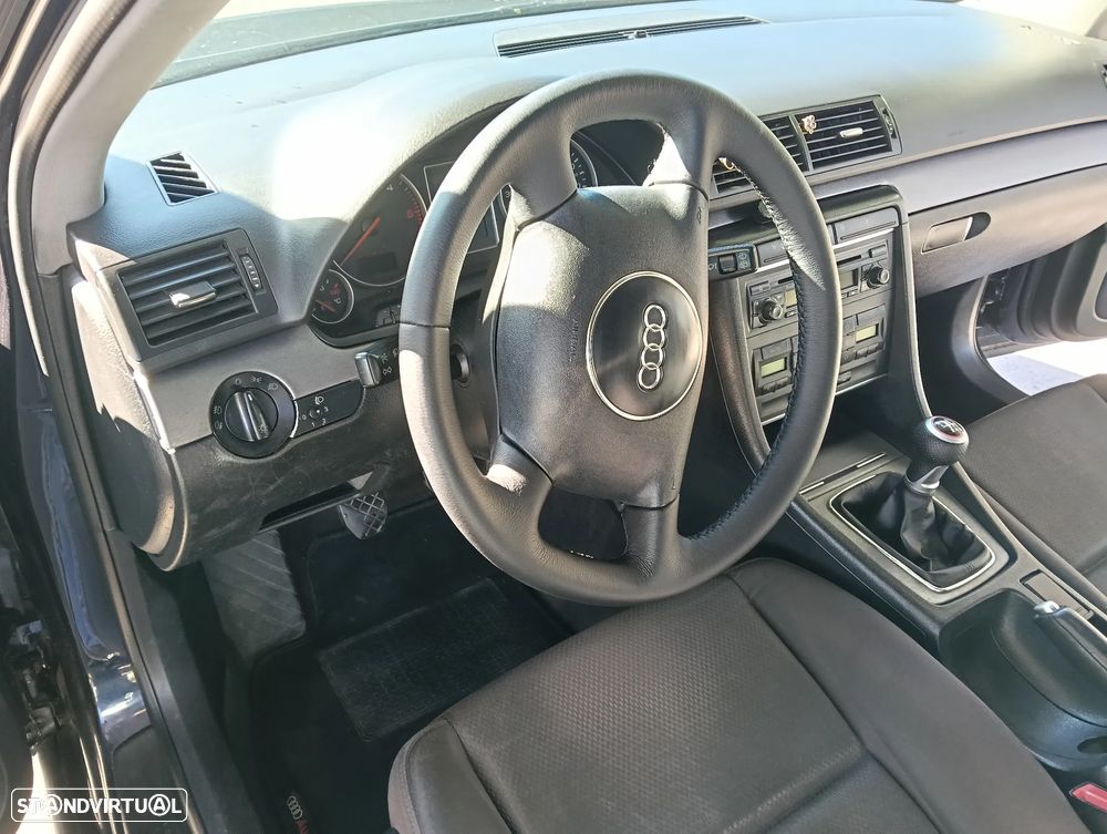 Audi A4 Avant 1.9 TDI - 8