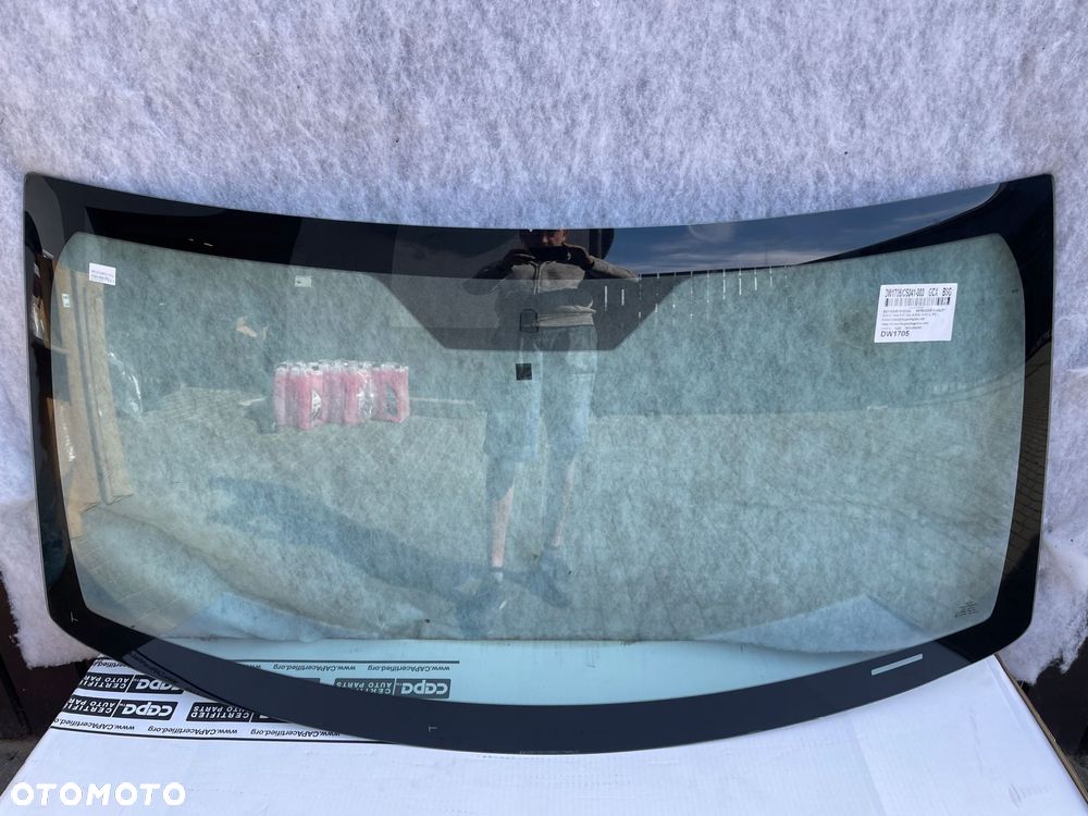 szyba przednia nowa jeep grand cherokee po 2005- - 1
