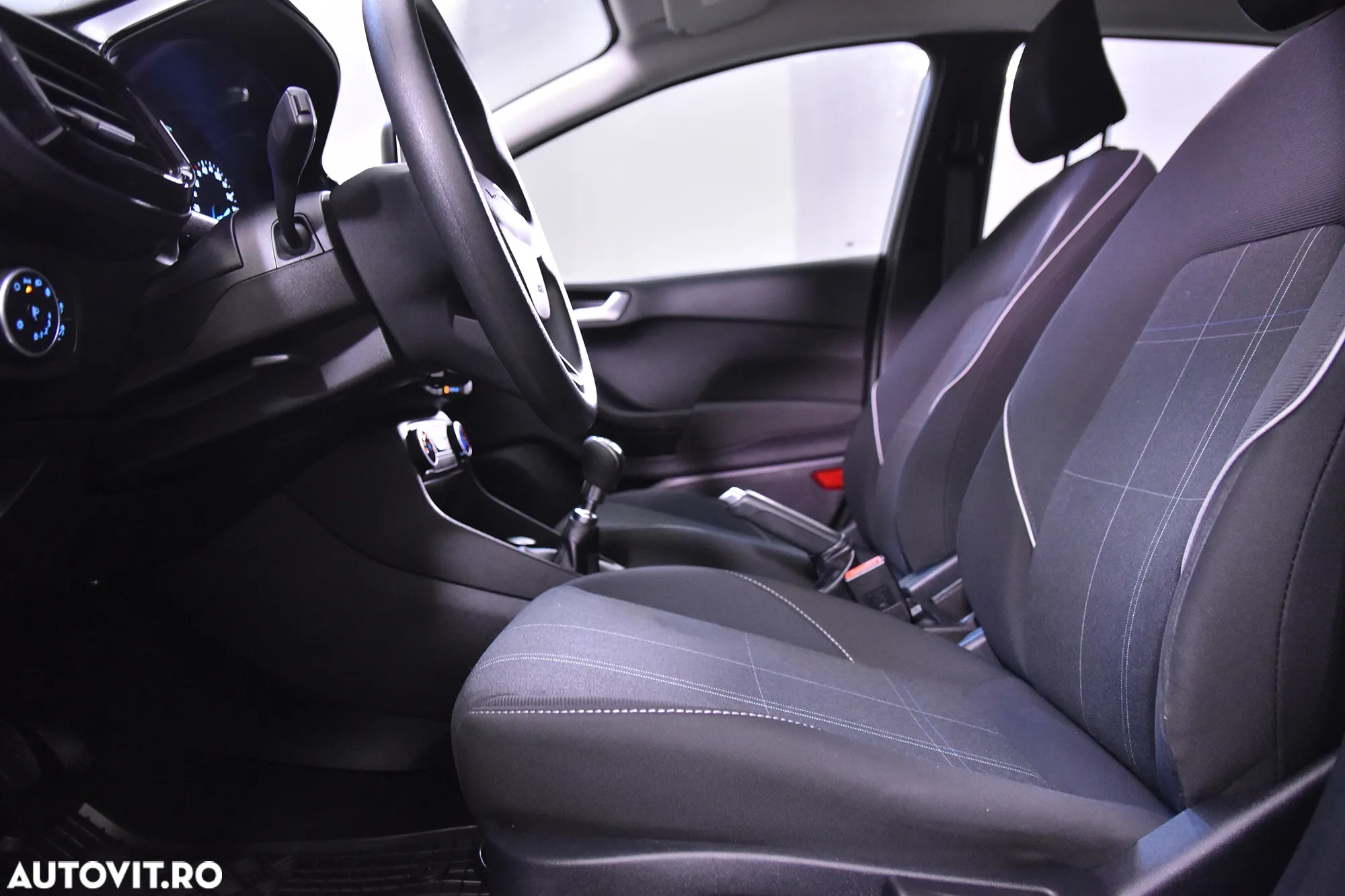 Ford Fiesta - 19