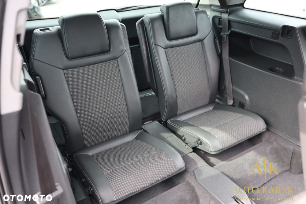Opel Zafira - 36