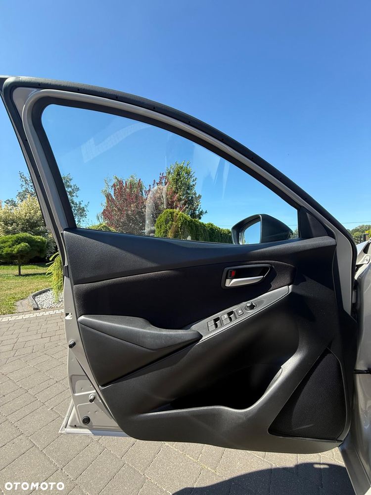 Mazda 2 SKYACTIV-G 90 Homura - 12